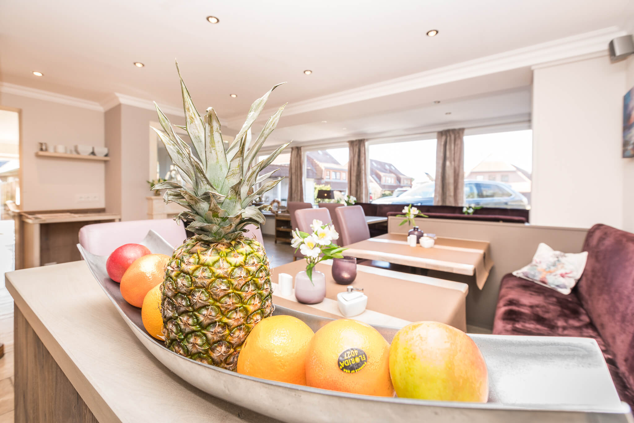 Obstkorb mit Südfrüchten im Frühstücksraum Hotel Sylter Hahn Westerland