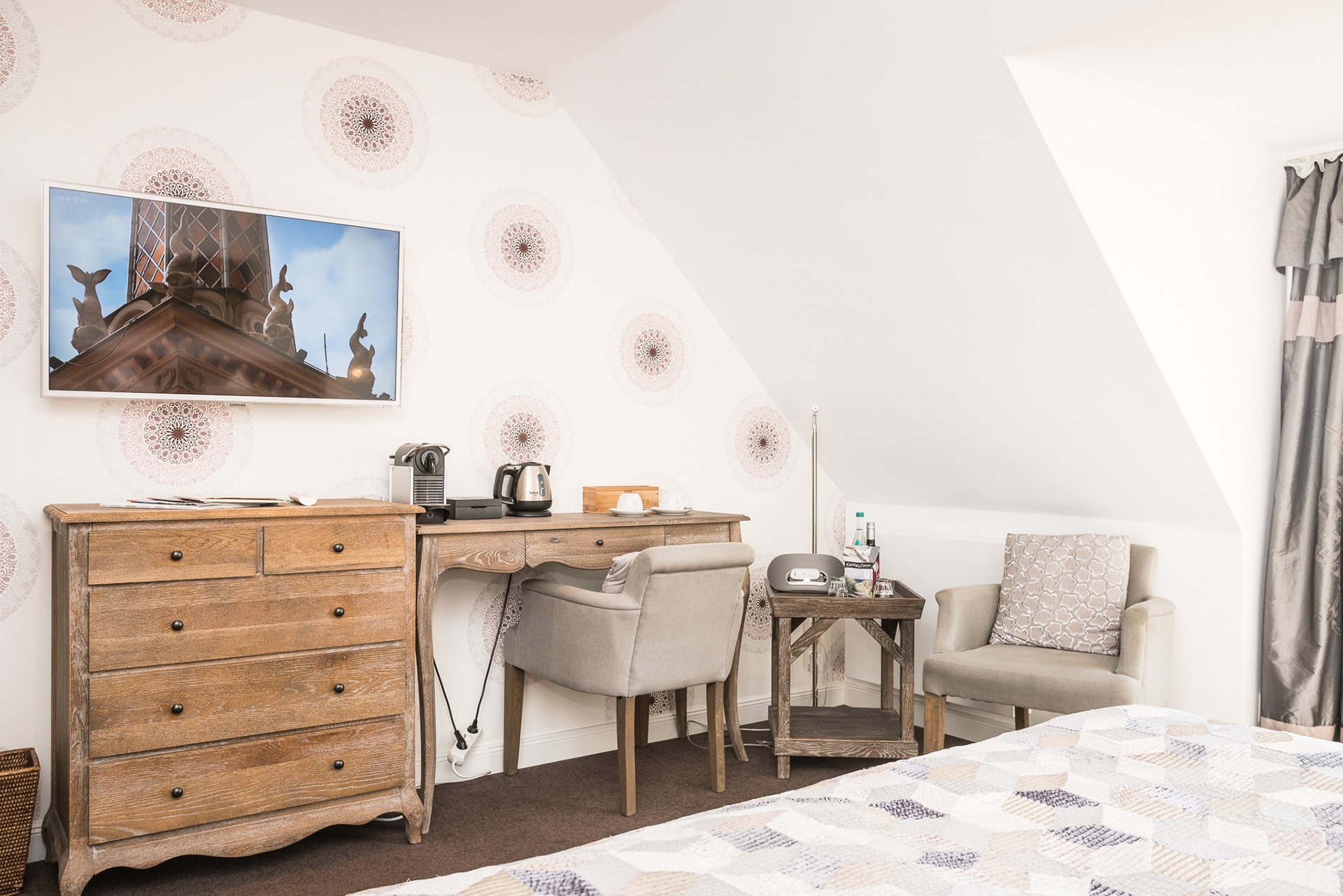 double room hotel sylter hahn in westerland sylt desk